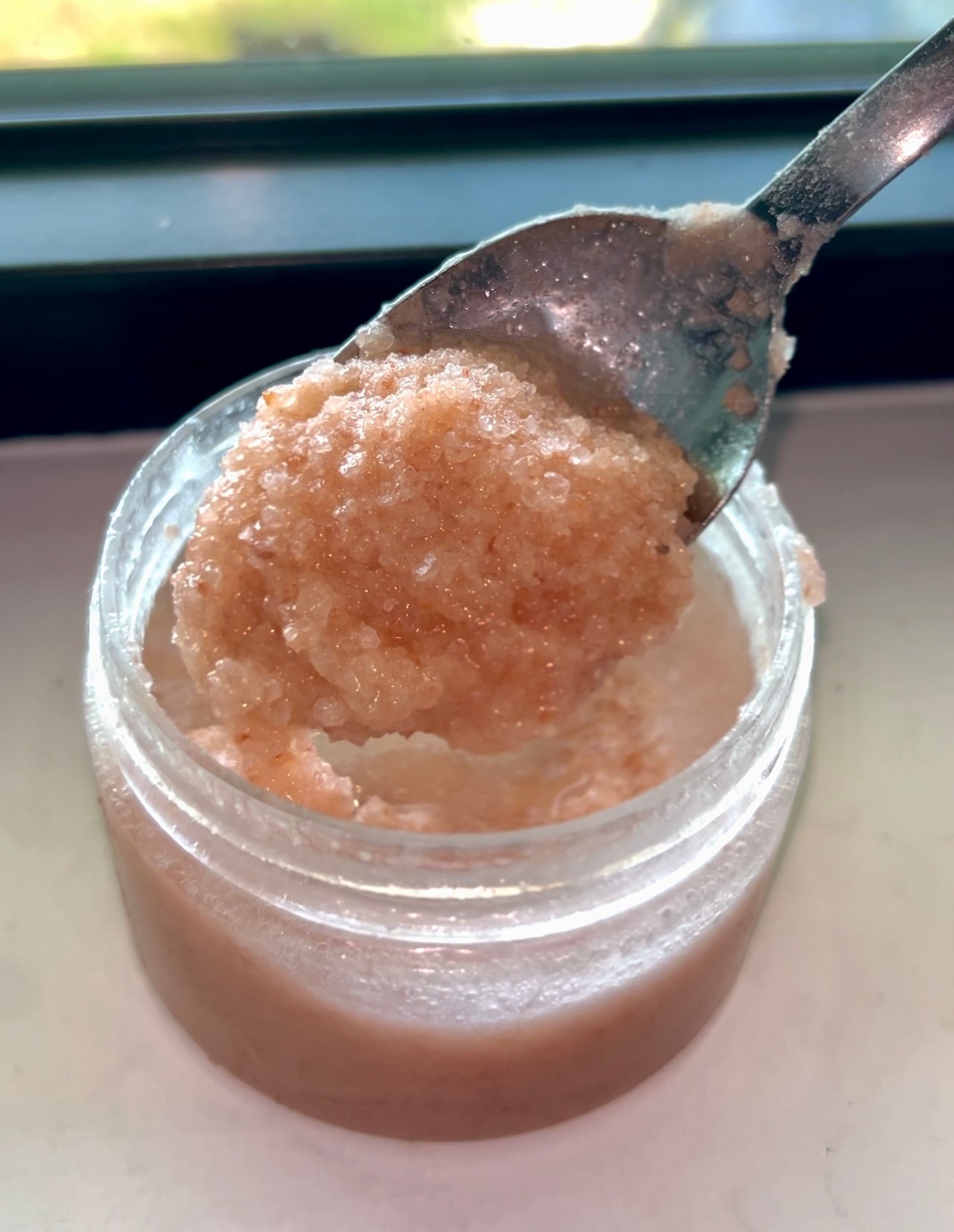 After the Beach - Natural Coconut & Pink Himalayan Salt Paw Scrub